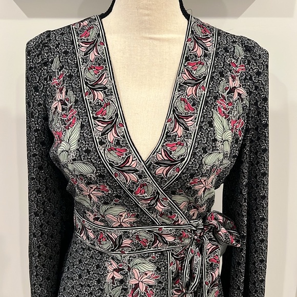 Max Studio Floral Print Wrap Maxi Dress - Picture 2 of 12